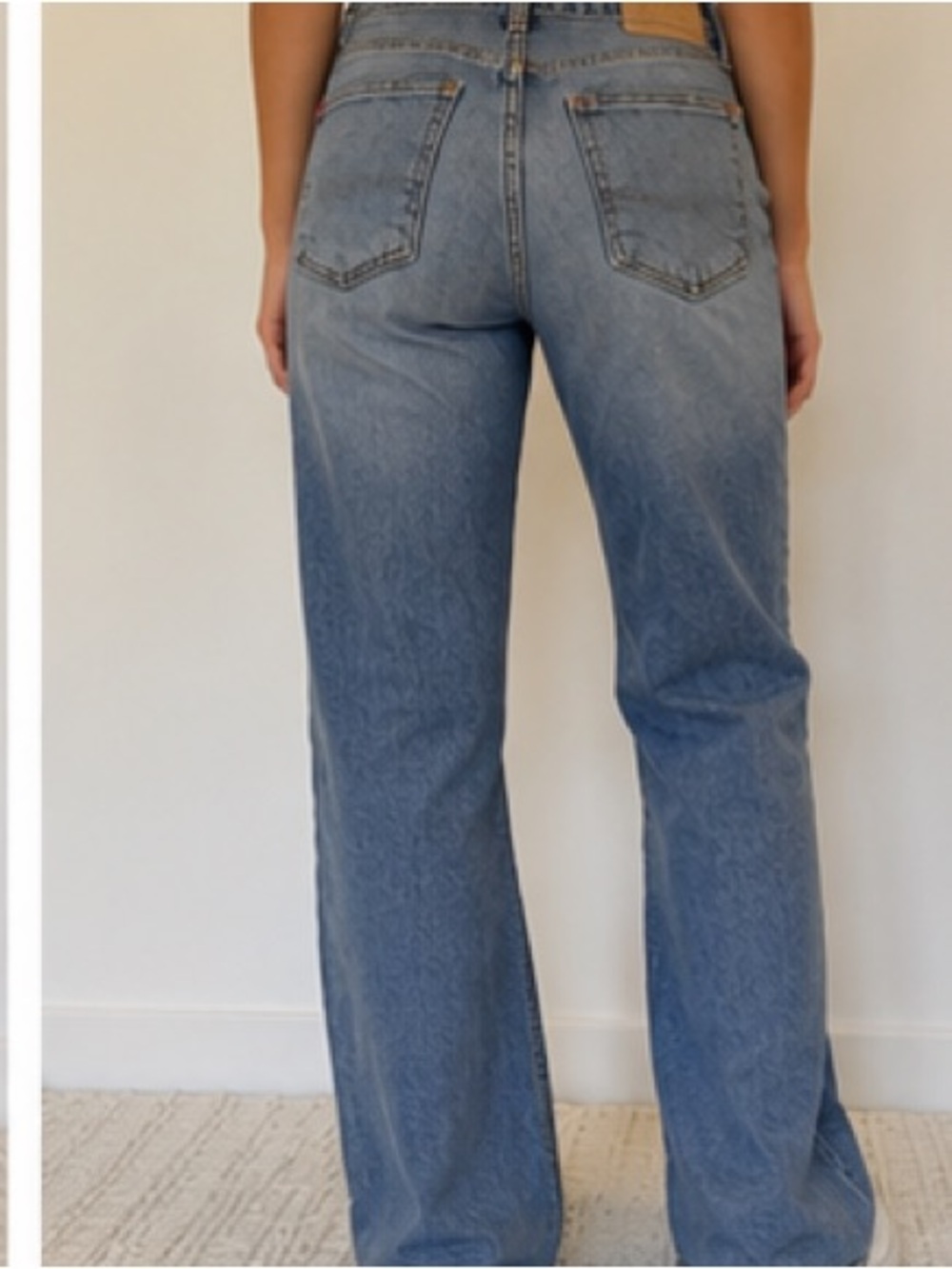 BDG, Urban Outfitters Low Waisted Flare Jeans - Picture 2 of 6